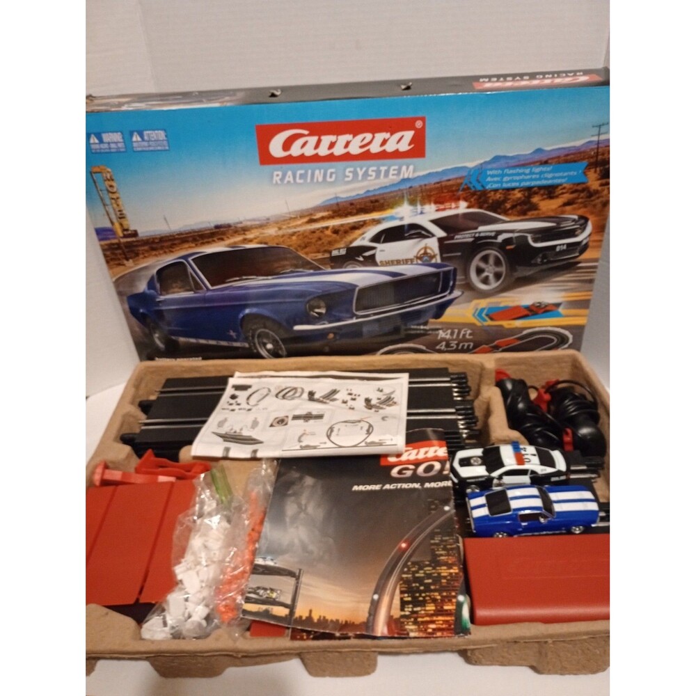 Carrera Speed Trap Racing System 1/32 Slot Car Set 14.1ft Track 20062524